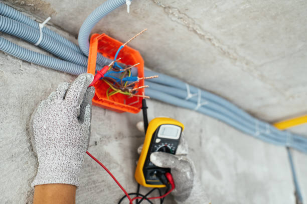 Best Emergency Electrical Repair  in Kennedale, TX